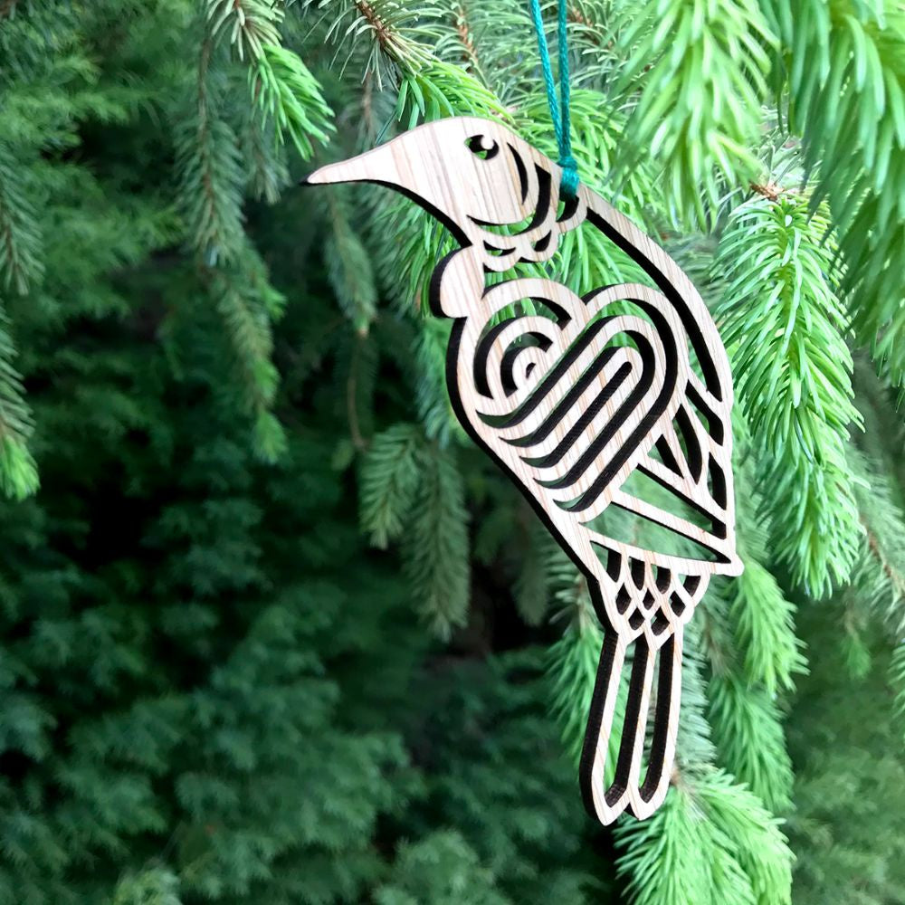 topflite-tui-wood-decoration
